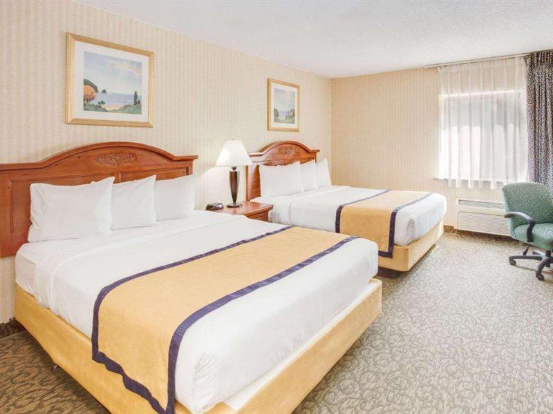Baymont By Wyndham Kalamazoo West Luaran gambar
