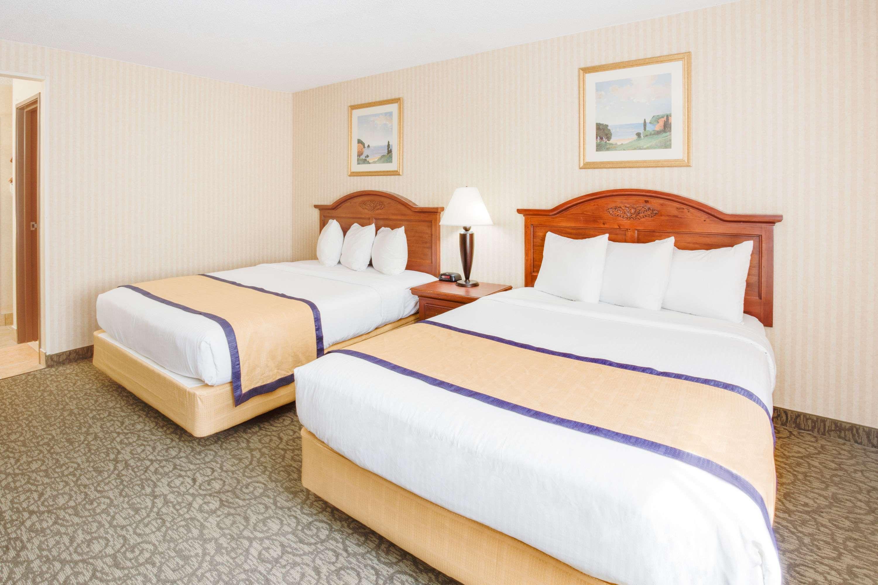 Baymont By Wyndham Kalamazoo West Luaran gambar