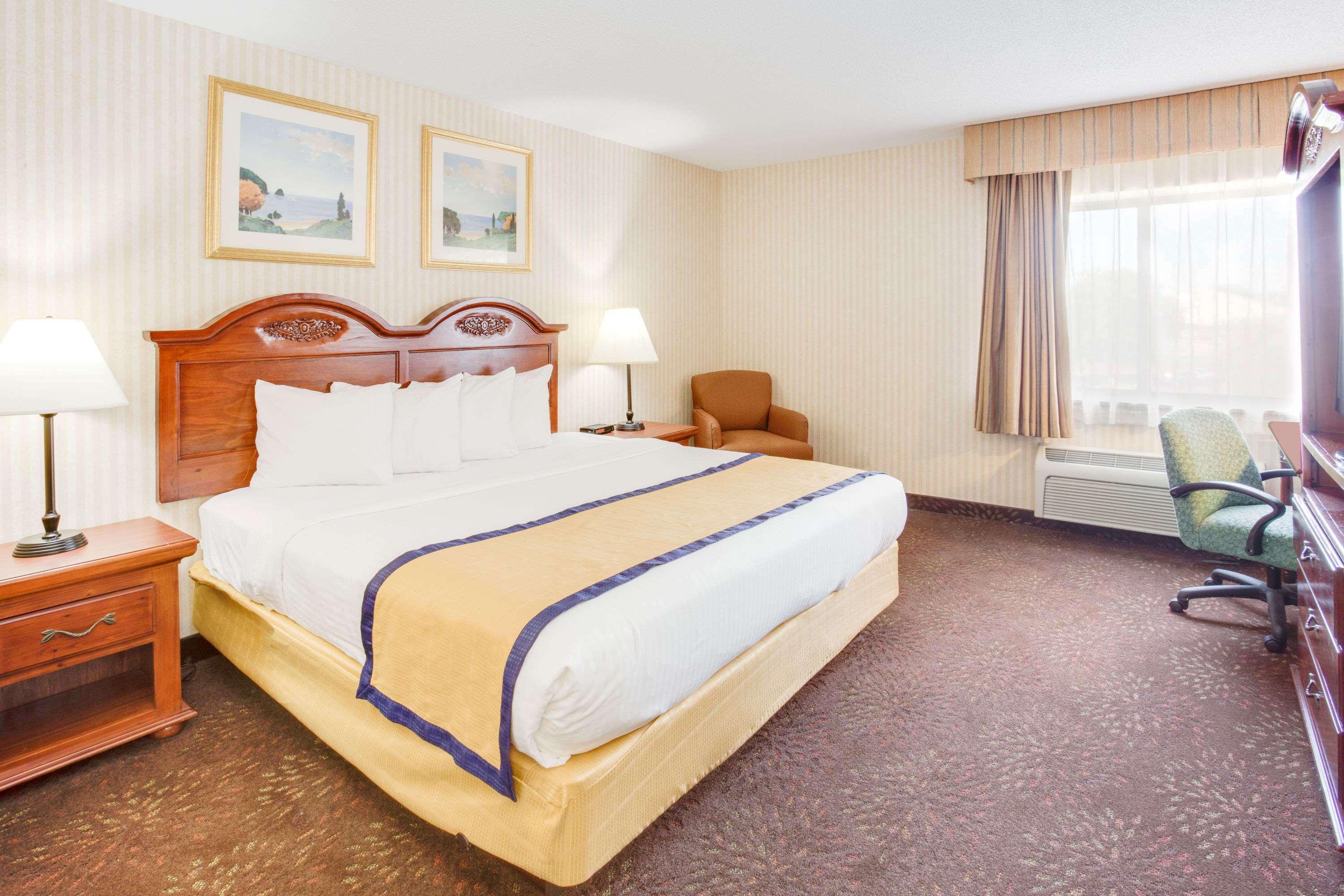 Baymont By Wyndham Kalamazoo West Luaran gambar